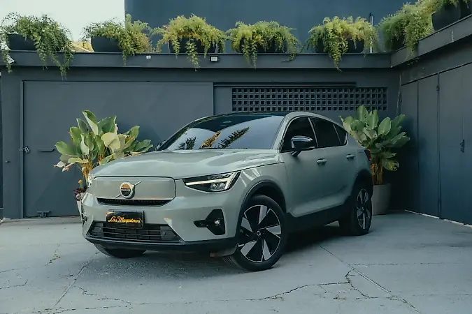 Volvo C40 Recharge - Imagem 3