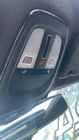Volvo XC40 Recharge - Imagem 13
