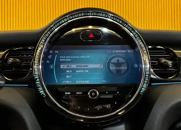 Mini Cooper SE - Imagem 15