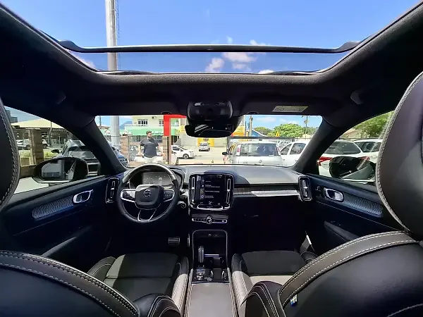 Volvo XC40 - Imagem 6