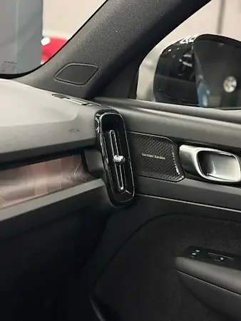 Volvo XC40 Recharge - Imagem 10