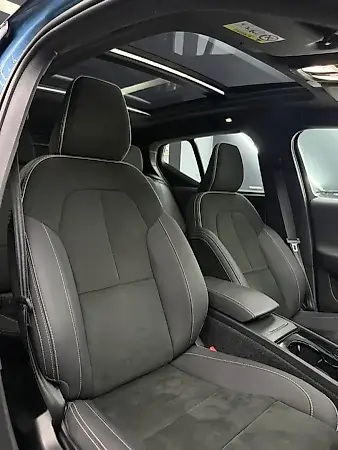 Volvo XC40 Recharge - Imagem 15