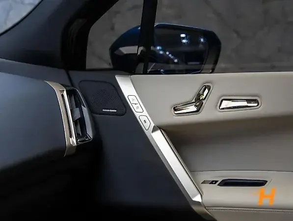 BMW Ix - Imagem 12