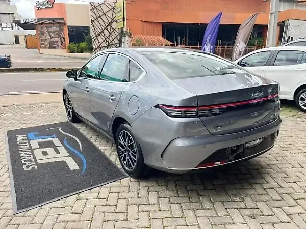 BYD King - Imagem 6