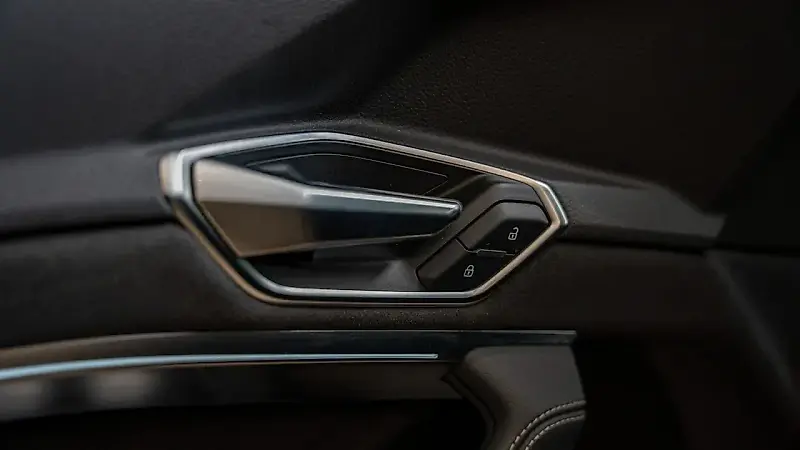 Audi E-tron - Imagem 15