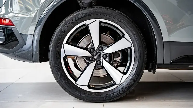 Audi E-tron - Imagem 20