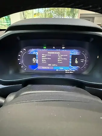 Volvo C40 Recharge - Imagem 2