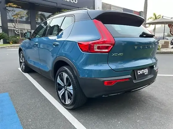Volvo XC40 Recharge - Imagem 3