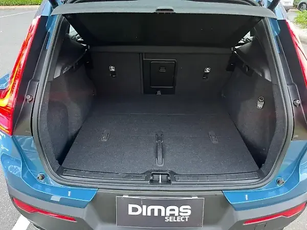Volvo XC40 Recharge - Imagem 18