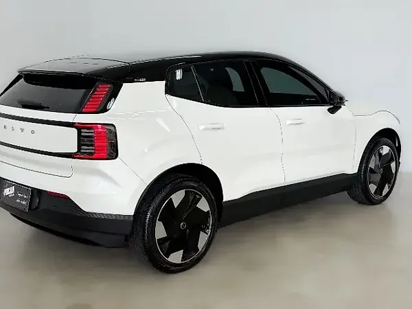 Volvo EX30 - Imagem 3