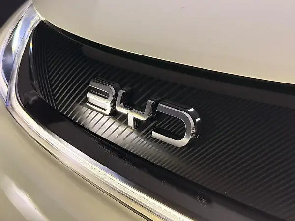 BYD Dolphin - Imagem 8