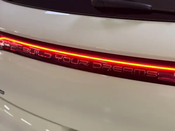 BYD Dolphin - Imagem 12