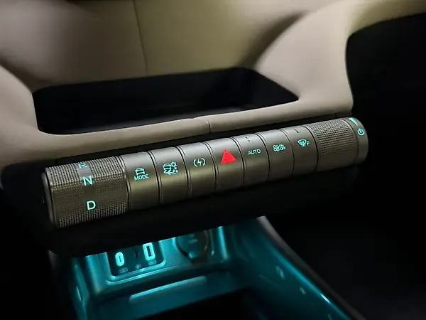 BYD Dolphin - Imagem 16