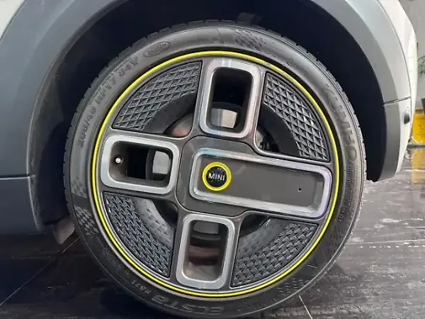 Mini Cooper SE - Imagem 2
