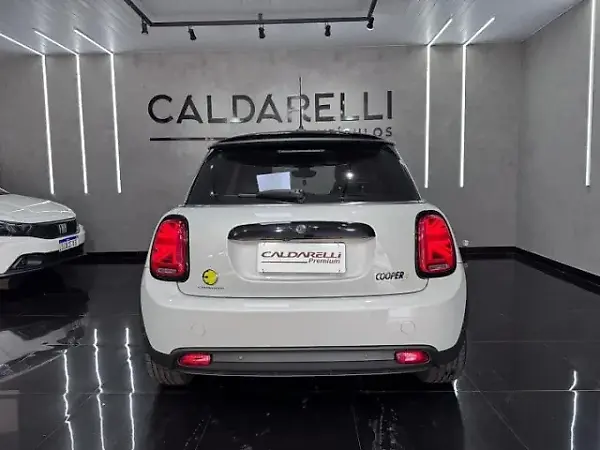 Mini Cooper SE - Imagem 7