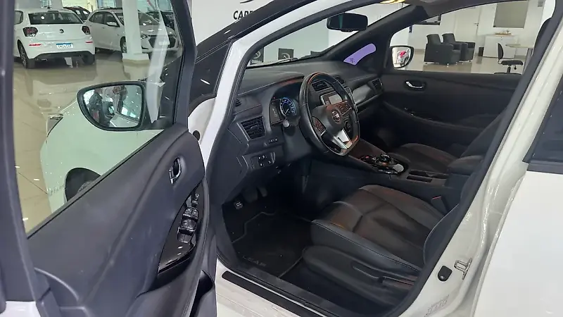 Nissan Leaf - Imagem 7