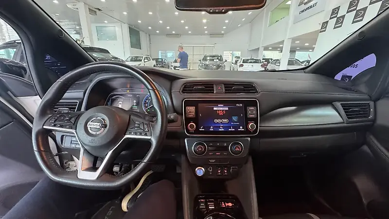 Nissan Leaf - Imagem 9