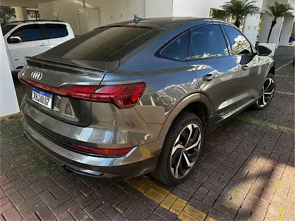 Audi E-tron Sportback - Imagem 6