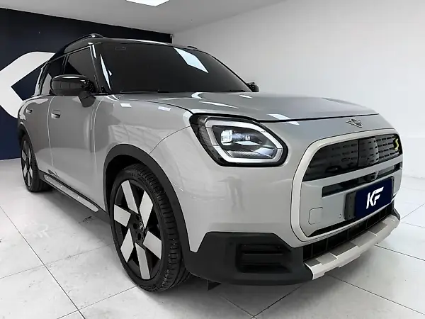 Mini Countryman - Imagem 1
