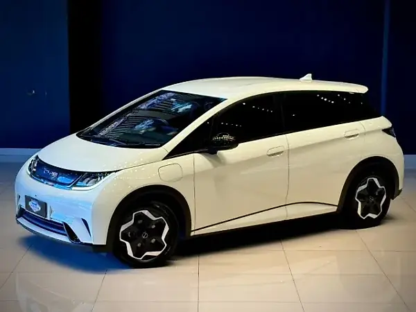 BYD Dolphin - Imagem 1
