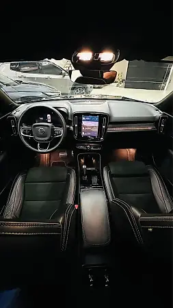 Volvo XC40 Recharge - Imagem 7
