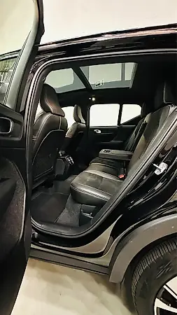Volvo XC40 Recharge - Imagem 5
