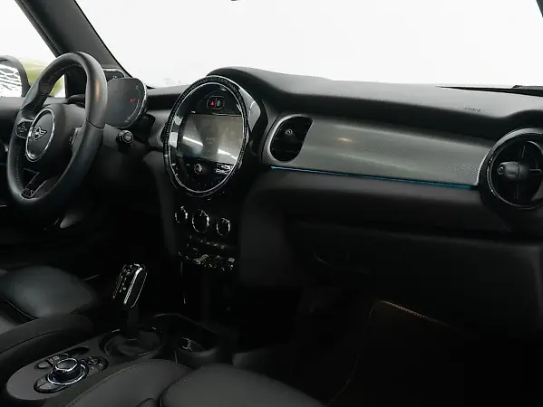 Mini Cooper SE - Imagem 15