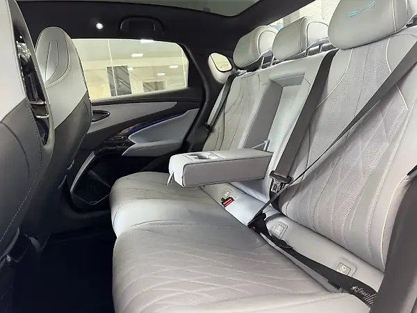 BYD Seal - Imagem 12