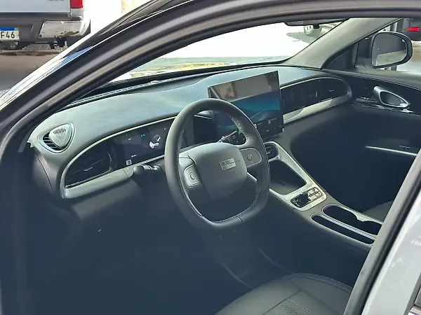 Geely EX2 - Imagem 16