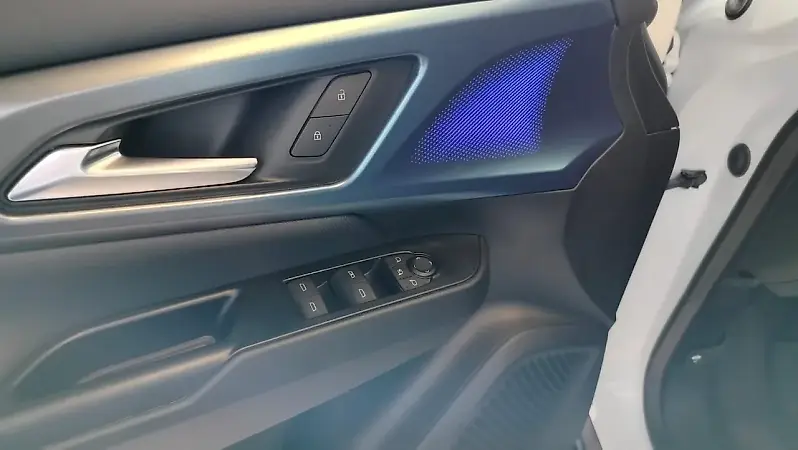 Chevrolet Equinox EV - Imagem 13