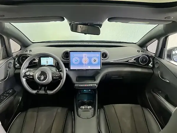 BYD Dolphin Plus - Imagem 12