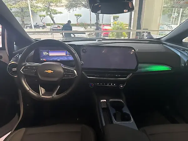 Chevrolet Equinox EV - Imagem 10