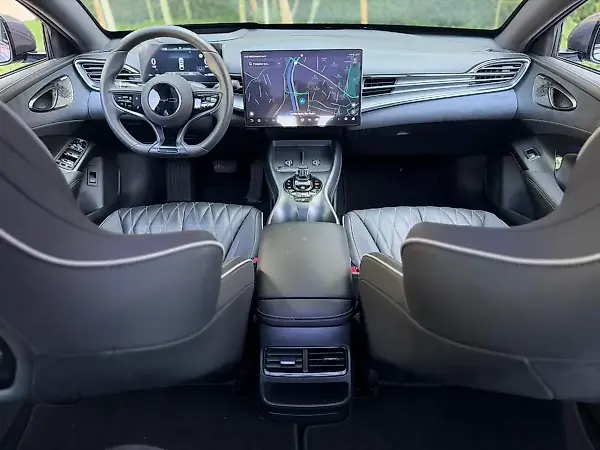BYD Seal - Imagem 8