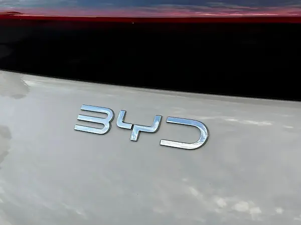 BYD Dolphin - Imagem 18