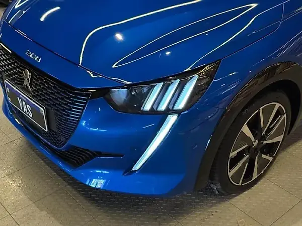 Peugeot E-208 - Imagem 7