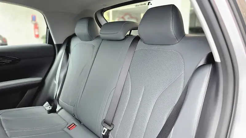 Geely EX2 - Imagem 17