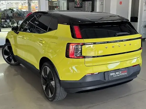 Volvo EX30 - Imagem 8