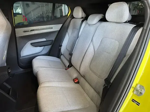 Volvo EX30 - Imagem 17