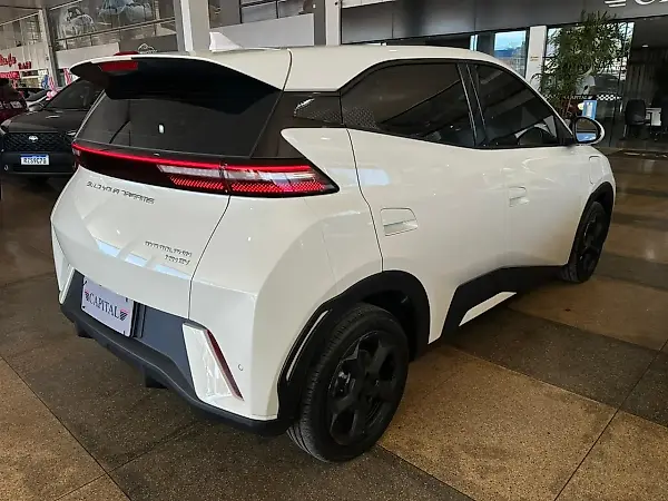 BYD Dolphin - Imagem 4