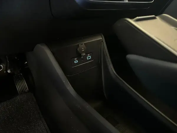 BYD Dolphin - Imagem 12