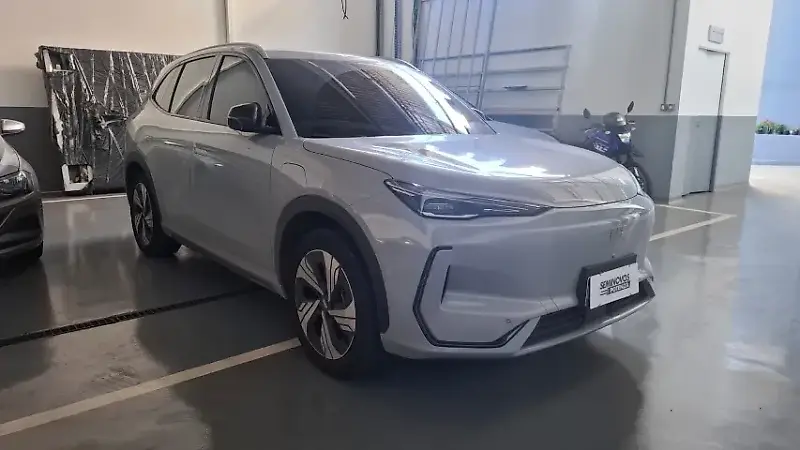 Geely EX5 - Imagem 1