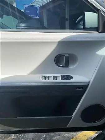 Hyundai Ioniq 5 - Imagem 10