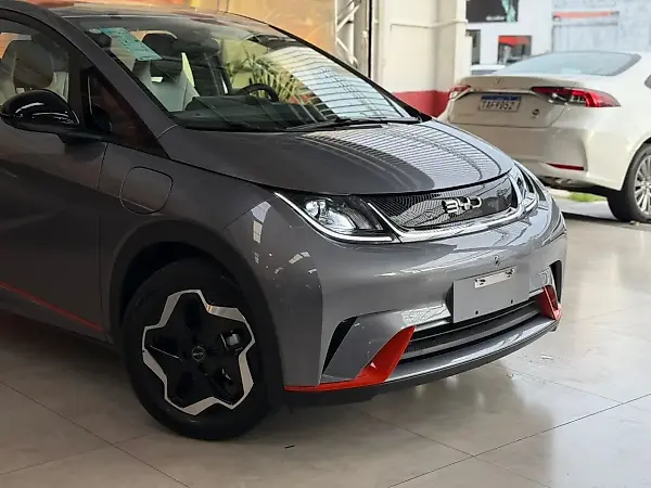 BYD Dolphin - Imagem 8