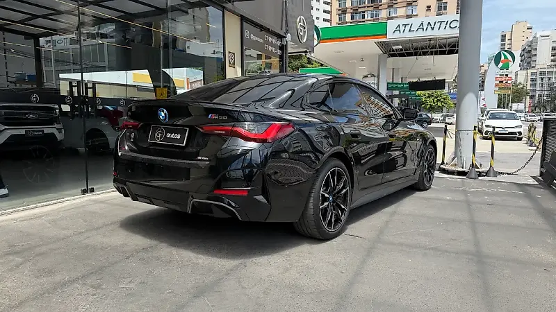 BMW I4 M50 - Imagem 6