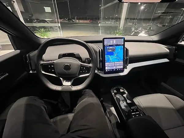 Volvo EX30 - Imagem 9