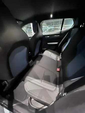 Volvo EX30 - Imagem 13