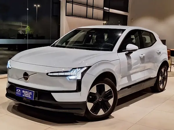 Volvo EX30 - Imagem 2