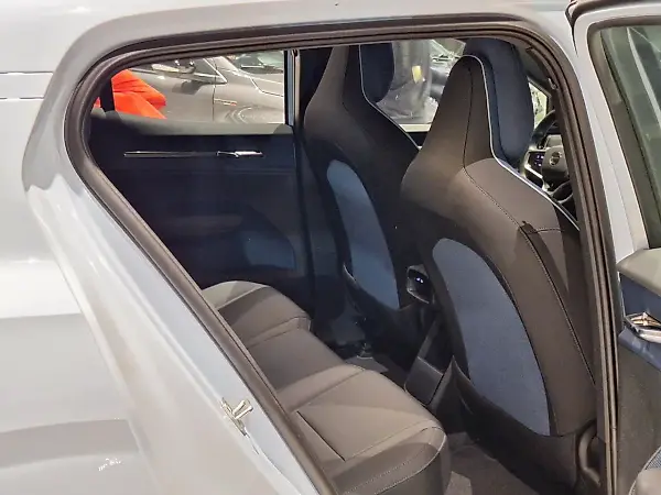 Volvo EX30 - Imagem 6