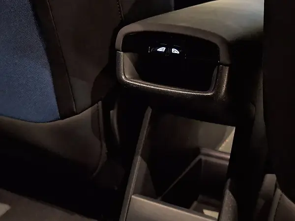 Volvo EX30 - Imagem 7
