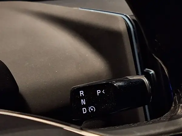 Volvo EX30 - Imagem 12